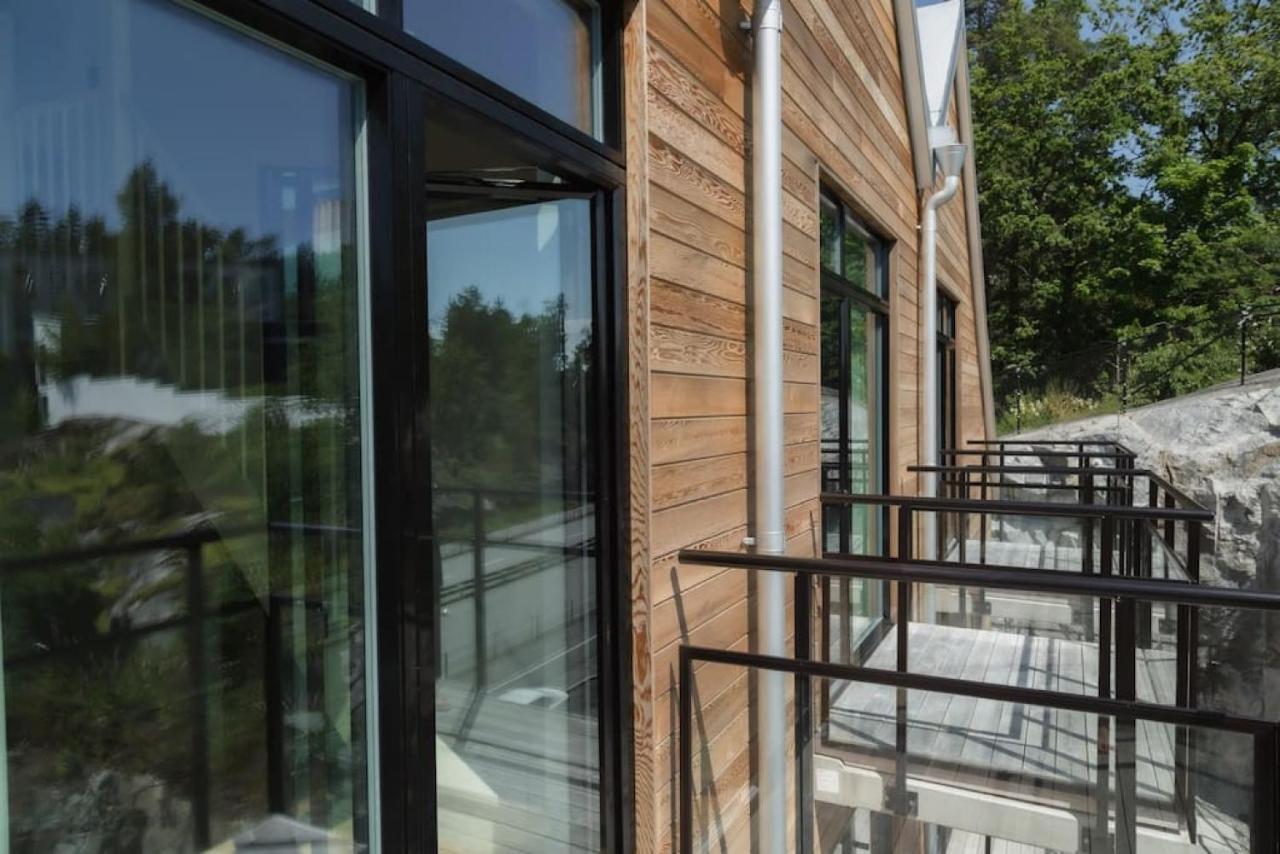 All In One Loft With Balcony And Free Parking Lidingo Exterior photo